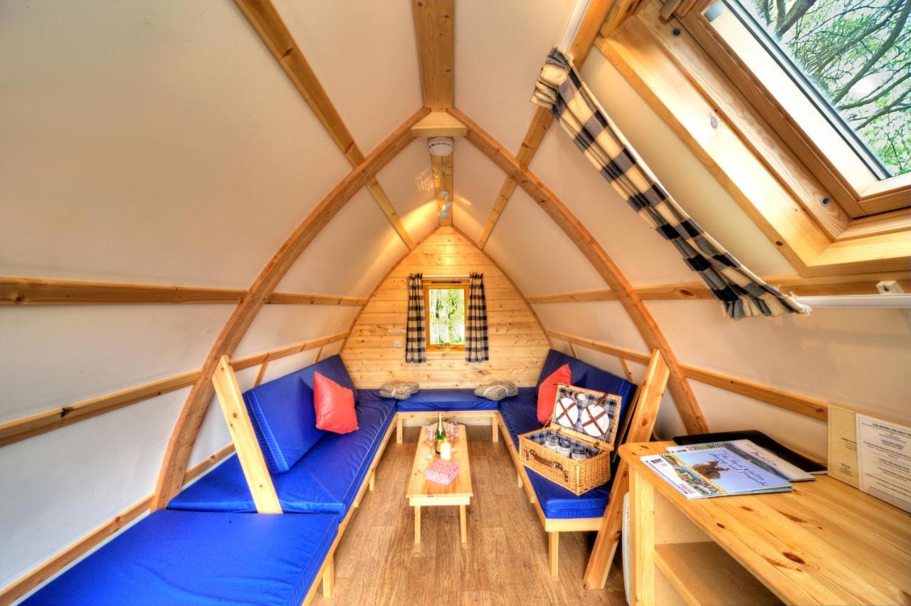 Loch Tay Highland Lodges And Glamping Park Morenish Exteriör bild