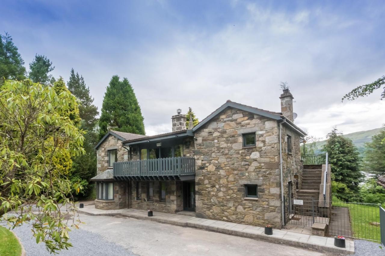 Loch Tay Highland Lodges And Glamping Park Morenish Exteriör bild