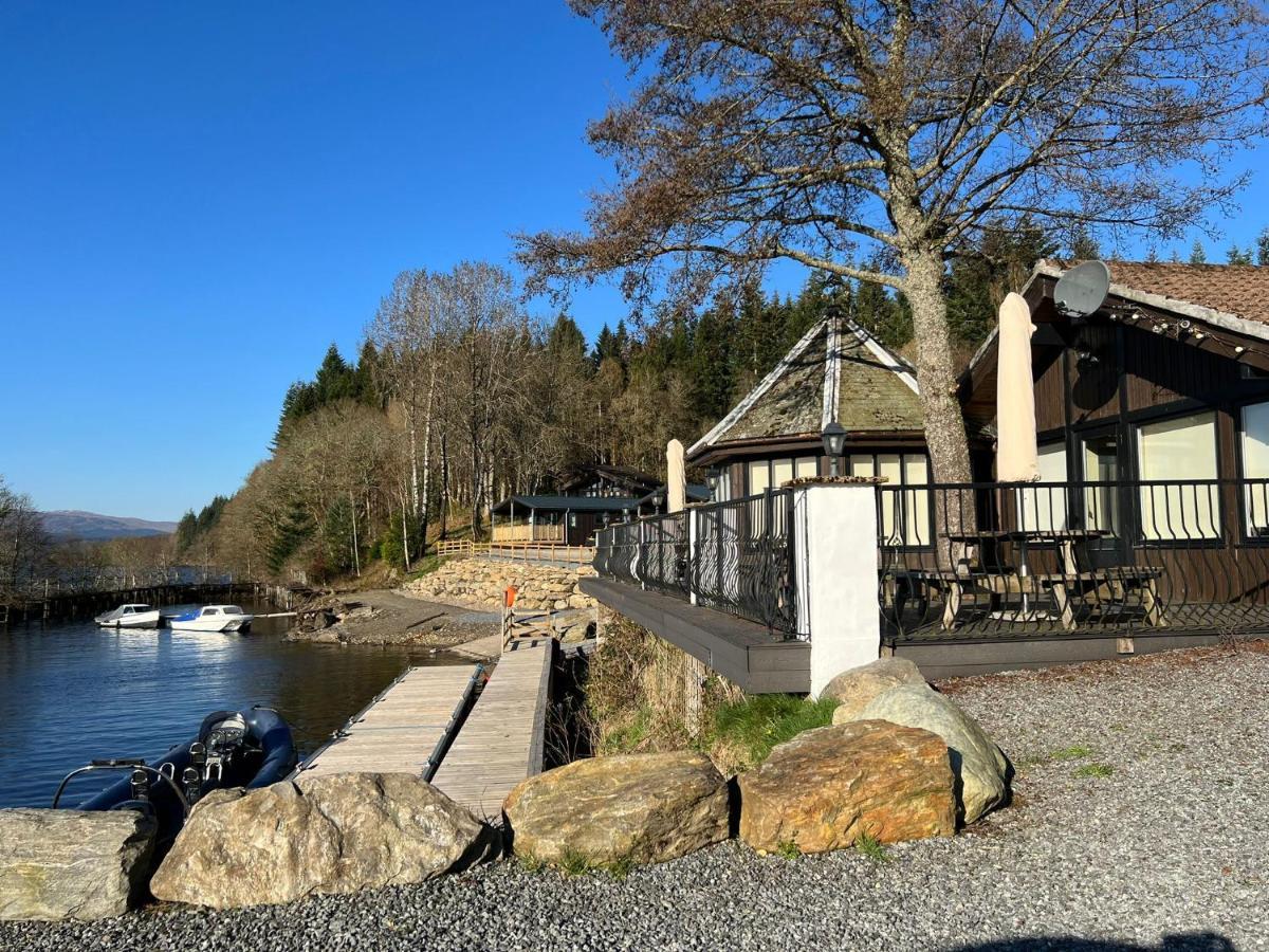 Loch Tay Highland Lodges And Glamping Park Morenish Exteriör bild