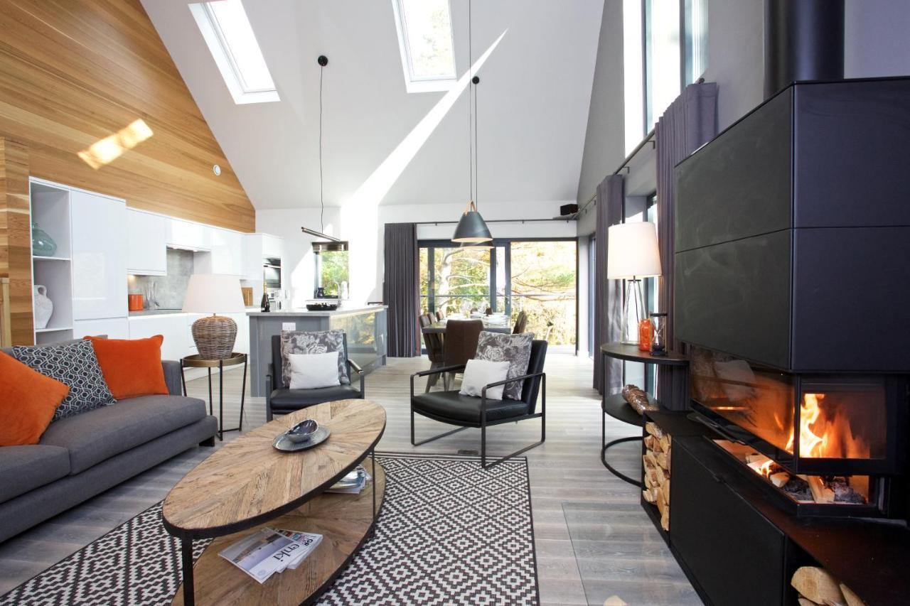 Loch Tay Highland Lodges And Glamping Park Morenish Exteriör bild