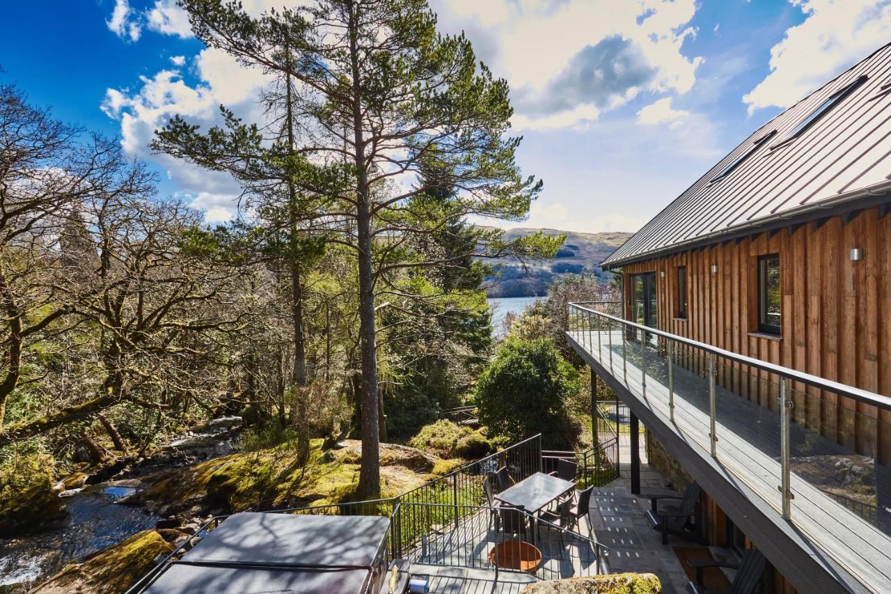 Loch Tay Highland Lodges And Glamping Park Morenish Exteriör bild