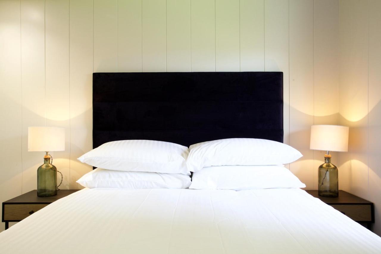 Loch Tay Highland Lodges And Glamping Park Morenish Exteriör bild